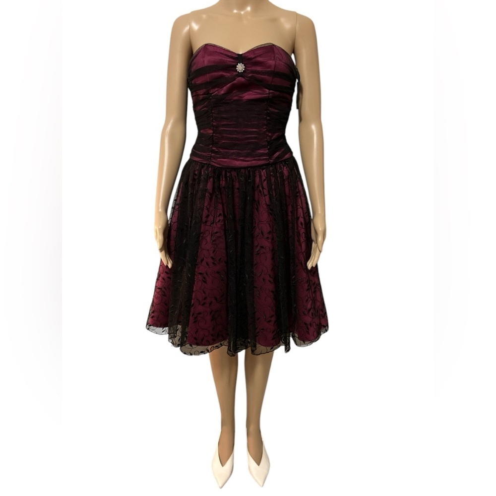 Elegant Black and Purple Women's Dress
